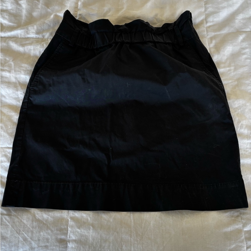 Banana Republic women’s 0 black stretch skirt